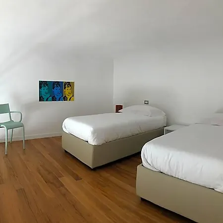 Lo Schiaccianoci 4* 타란토