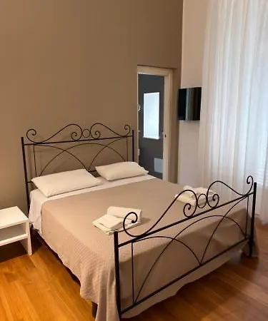 Lo Schiaccianoci 4* Tarent